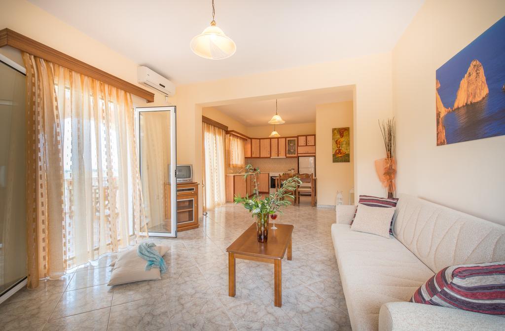 Gerovasis Apartments With Sea View Zakynthos Town Exterior foto